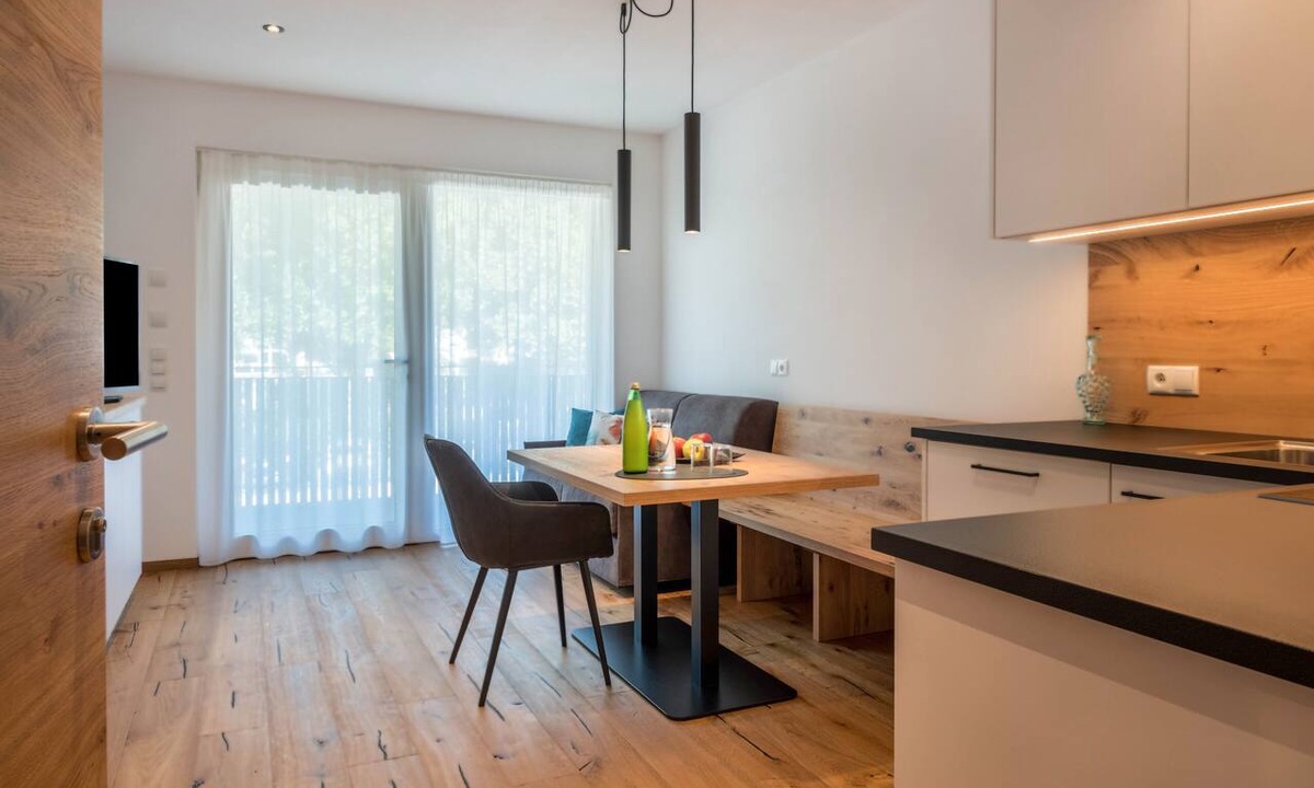 Cornaiano Apartment | 'Luislhof Hof - Apartment Vitis' with Mountain View, Terrace & Wi-Fi
