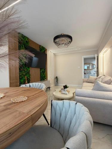 Tecuci Apartment | Luma Apartment