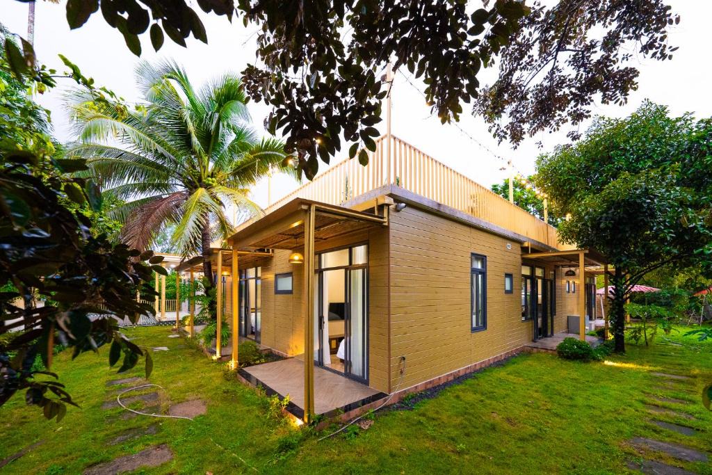 Long Khanh Resort | Lumiere Family Village Long Khánh - Đồi Rìu