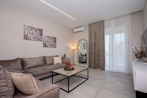 Alexandroupoli Apartment | Lumiere