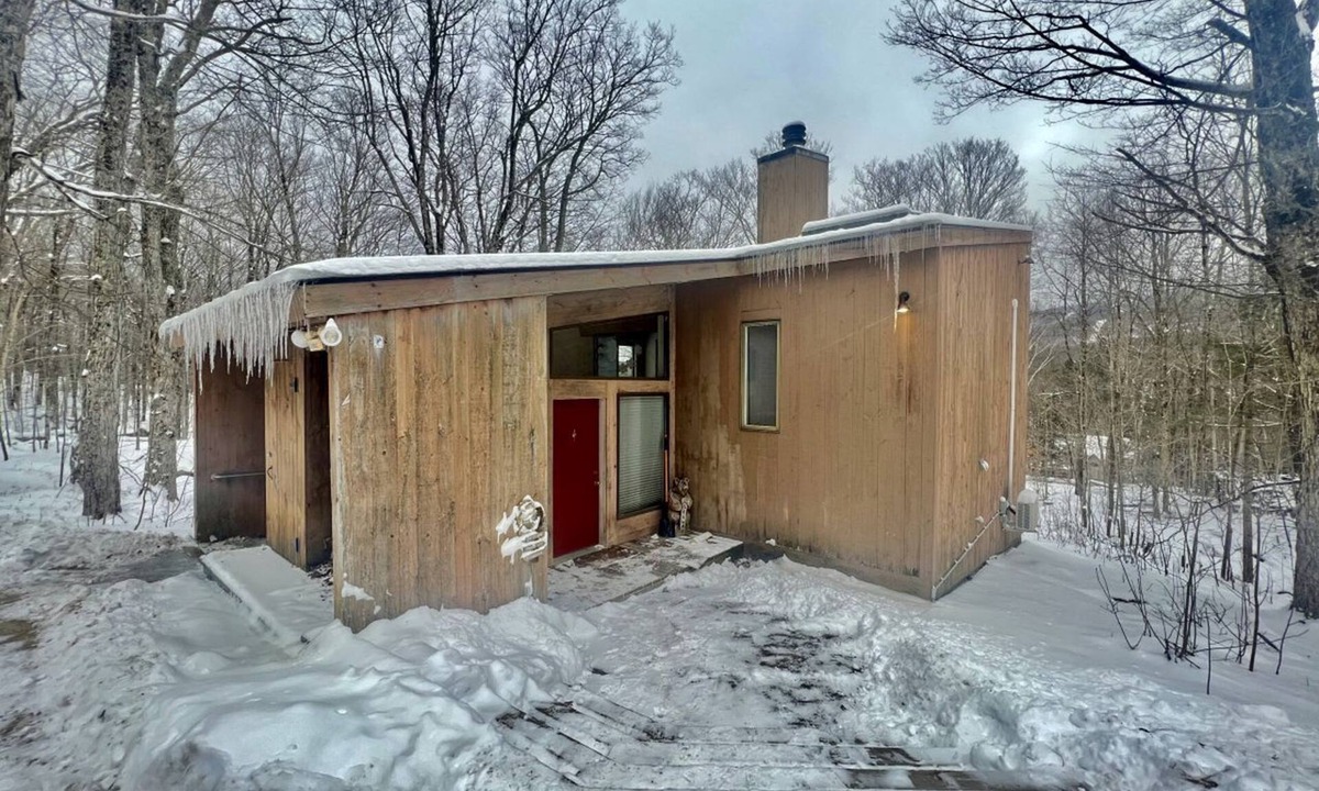 Forest Farms House | Luminous Cabin Ideal for Families or Groups in Vermont