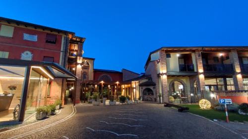 Casalmaggiore Apartment | Luna Residence Hotel