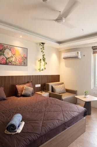 Jaypee Greens Apartment | Luna Stays