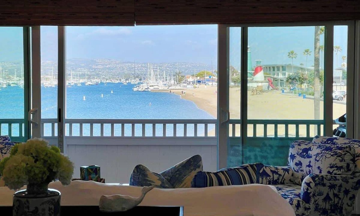 West Newport House | LUX Beachfront Casa de Balboa 229 - Best Location