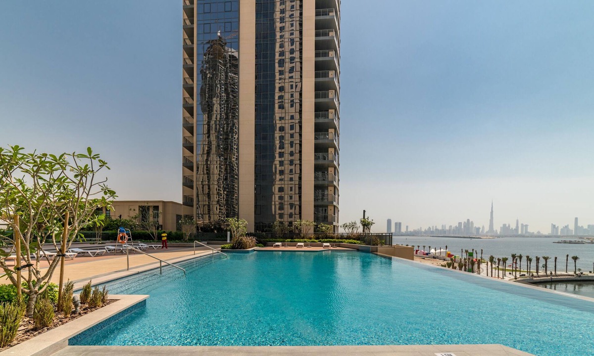 Dubai Apartment | Lux BnB Dubai Creek Harbour BLVD Views