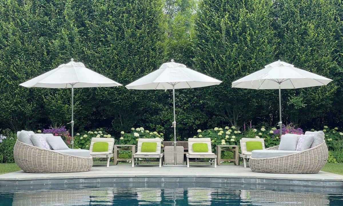 Egypt Lane Historic District House | LUX KING Suite East Hampton Village Estate SOH