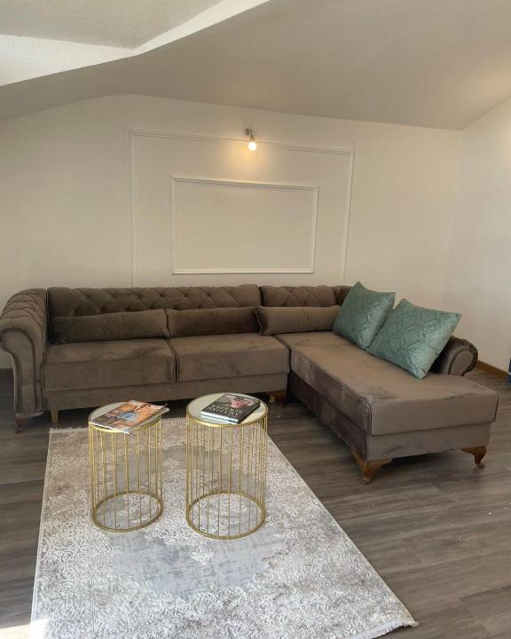 Danilovgrad Apartment | Lux