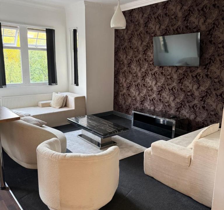 Wakefield Apartment | Lux spacious 3BR entire apartment