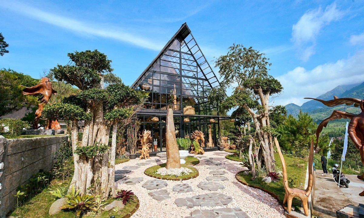 Selo Hotel | Luxcamp Selo - Merapi View by Horison