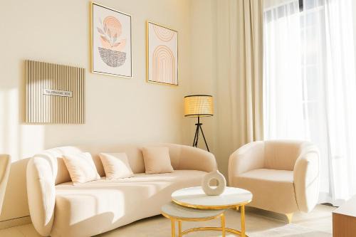 Jumeirah Village Circle Apartment | Luxe 1BR 15mins-Beach Best Infinity Pool -Jumeirah Village Circle, JVC ,Dubai