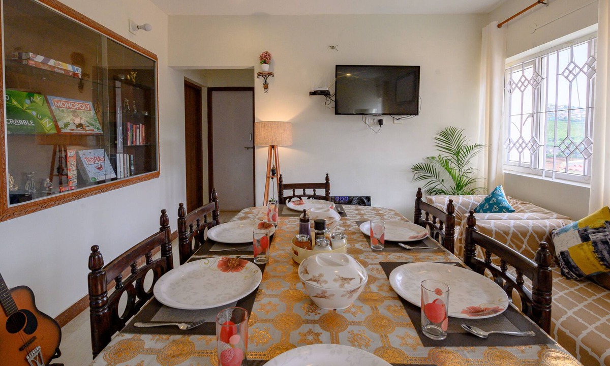 Ooty Villa | Luxe Family Villa with Wi-Fi, 5 mins from Tourist Attractions!