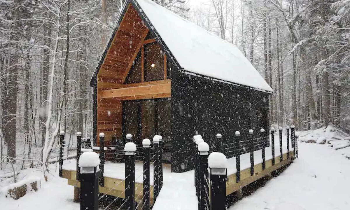 Stratton and Bromley Ski Areas Ski Chalet | LUXE Forest Retreat
