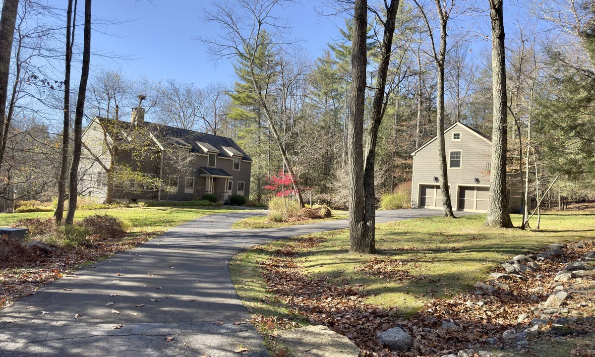 Stone Ridge House | Luxe Hudson Valley getaway with pool, sauna, and double porch