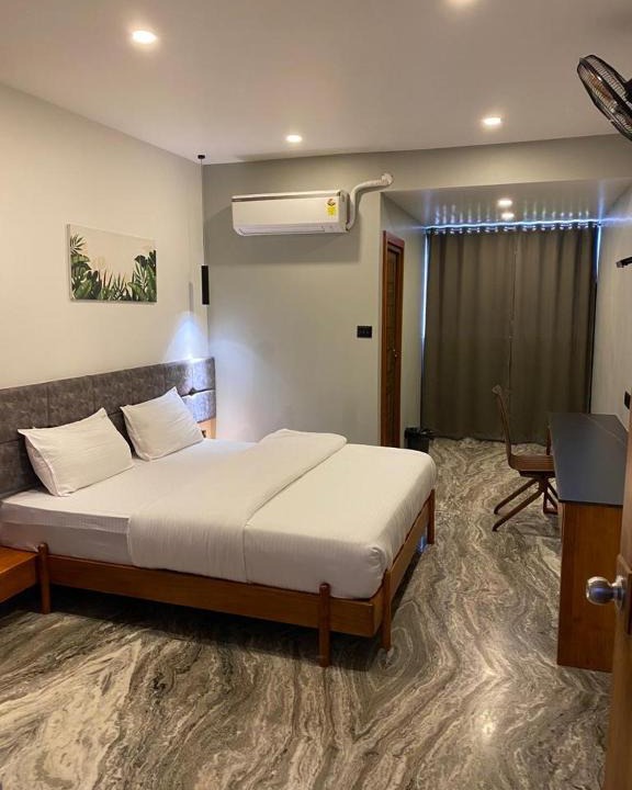Kannur Hotel | Luxe Inn