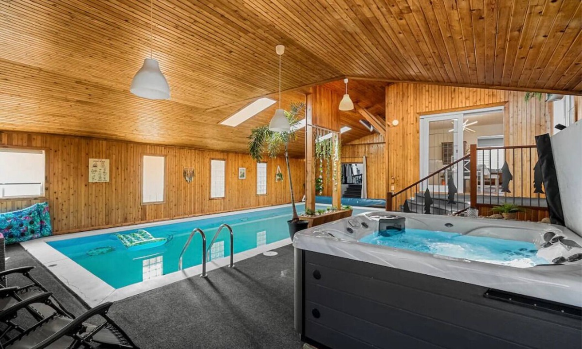 Canyon Meadows House | Luxe Paradise - Indoor Pool, Hot tub, Sauna, Gym, Games