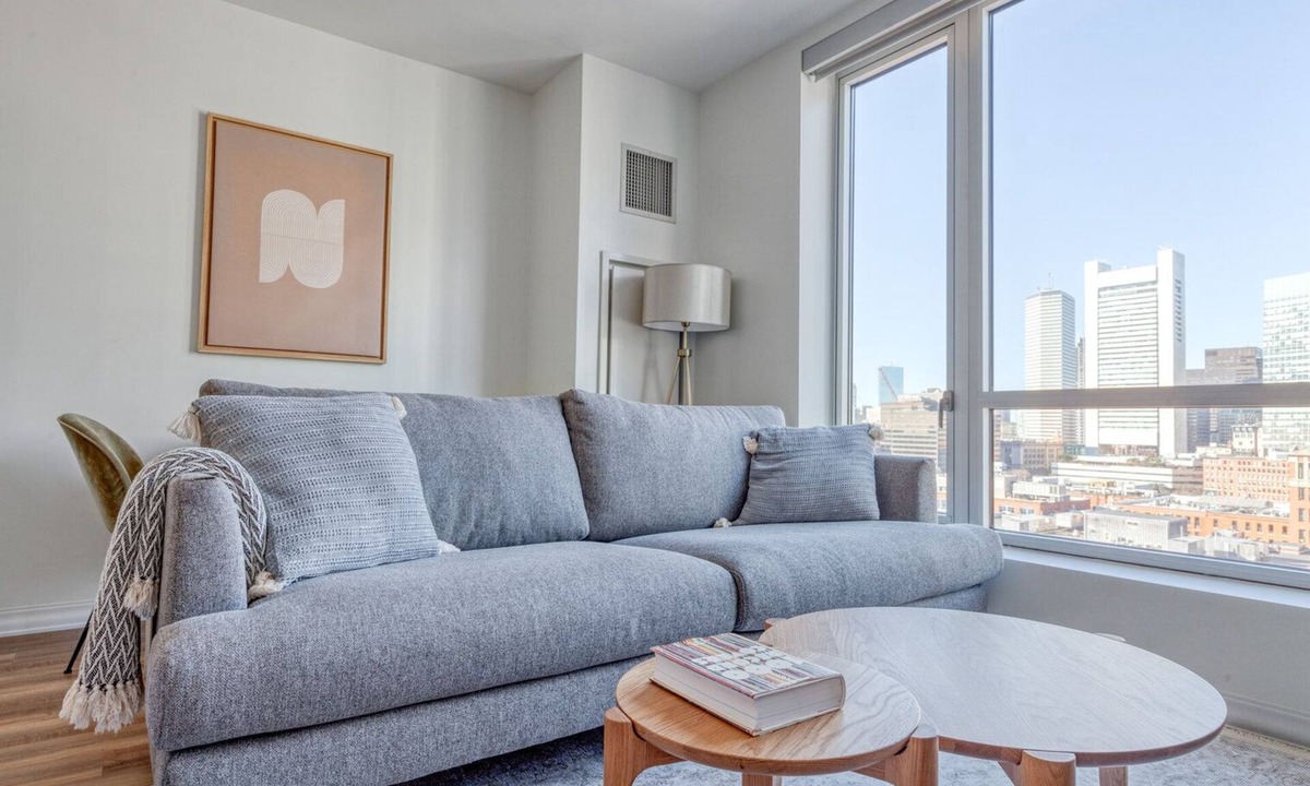 Fort Point Apartment | Luxe Seaport Studio w/ W/D, Gym, Outdoor Space, by Blueground