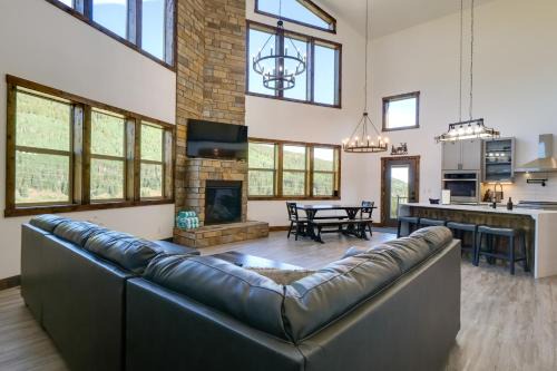 Blue River House | Luxe Ski Escape! Breck Home w/Hot Tub & Game Room