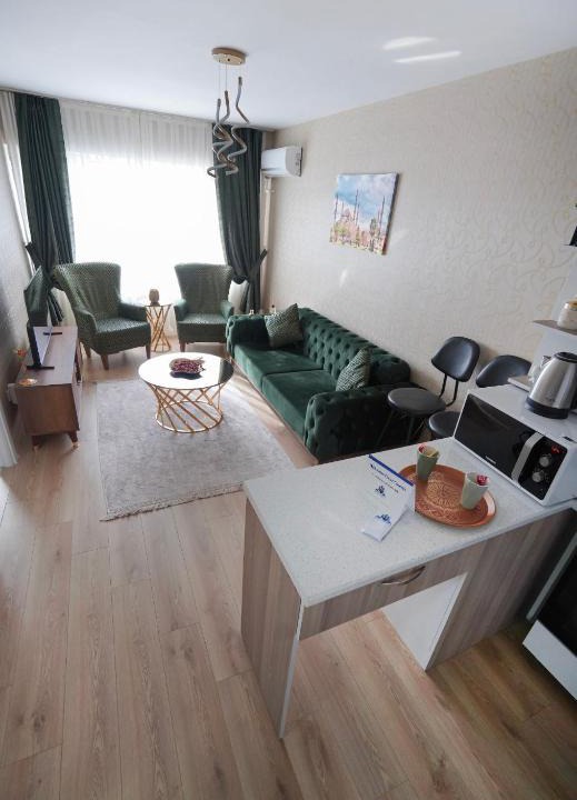 Esenyurt Apartment | Luxe Suite AI3
