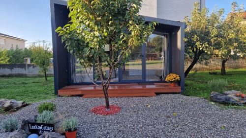 Podgorica Apartment | LuxEcoCottage