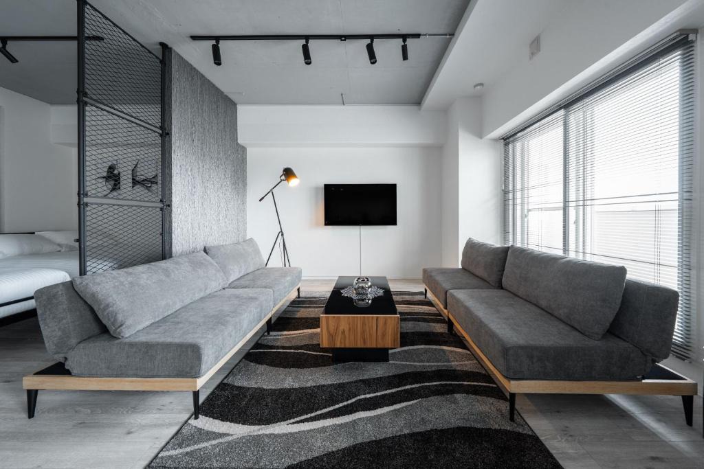 Higashi Apartment | Luxia 503