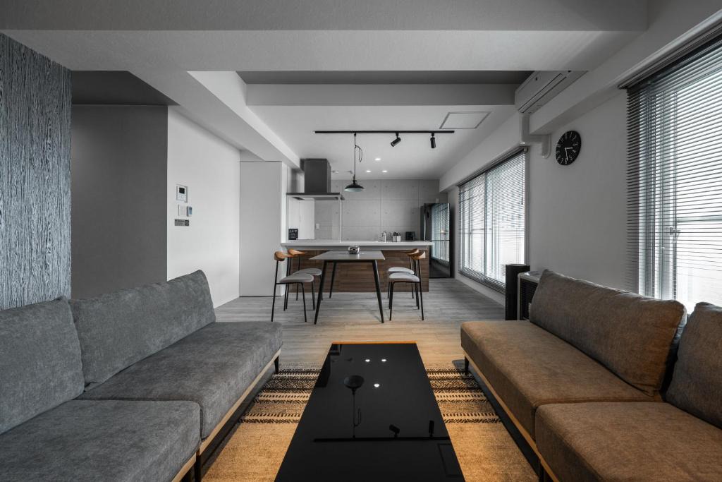 Higashi Apartment | Luxia 601