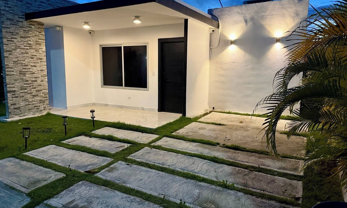 Bavaro Villa | Luxurious 2-bedroom villa in enchanting Punta Cana with AC, WiFi