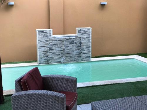 Gold Coast House | LUXURIOUS 3 BEDROOM HOUSE IN GOLD COAST
