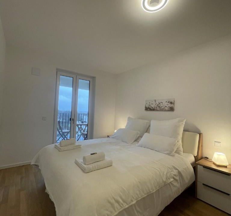 Schoenefeld Apartment | Luxurious and stylish apartment at BER Airport