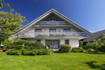 Bled Apartment | Luxurious Apartment in Bled with Garden