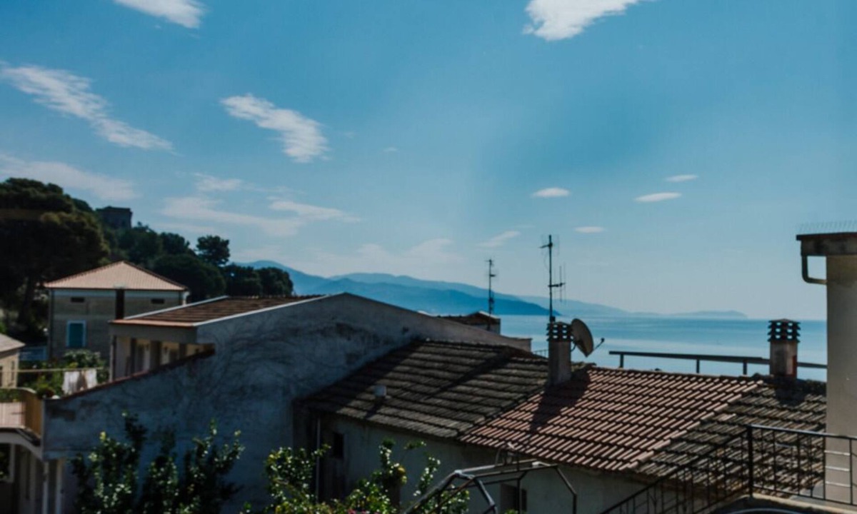 Pioppi Apartment | Luxurious apartment near the sea - Petra Suite