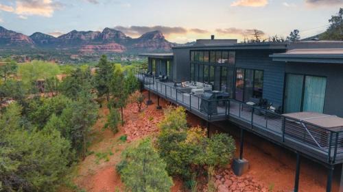 Uptown Sedona Villa | Luxurious Modern Masterpiece in Uptown Sedona
