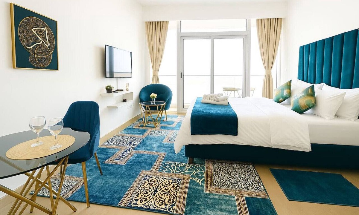 Jumeirah Village Circle Apartment | Luxurious & Modern Studio in JVC