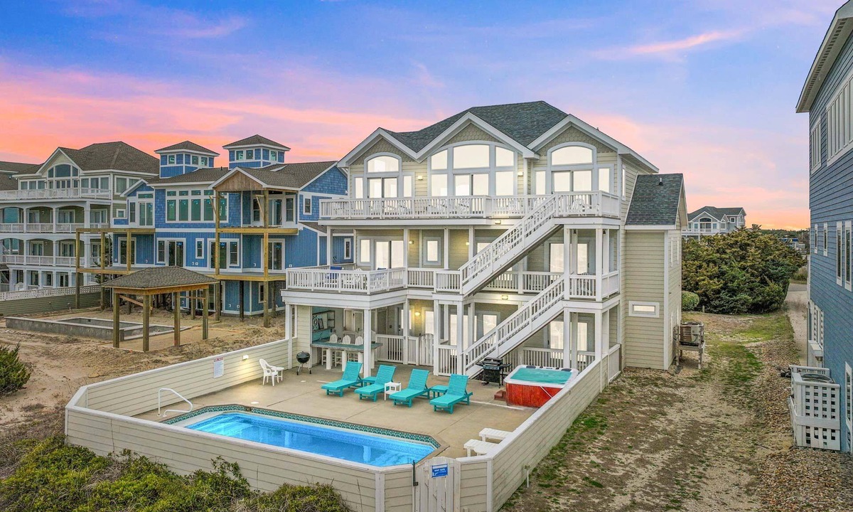Ocean Isle Estates House | Luxurious Oceanfront Home with Private Pool, Hot Tub, Elevator, Tiki Bar