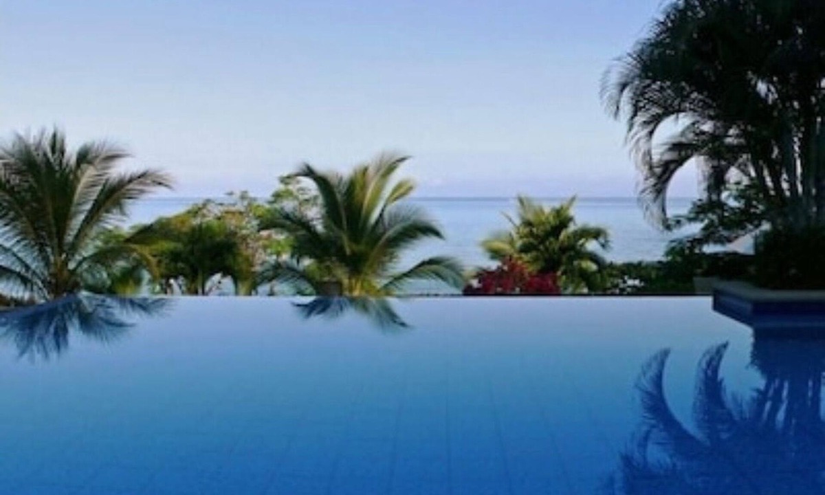 El Ocotal Villa | Luxurious private villa with breathtaking views & beautiful resort amenities