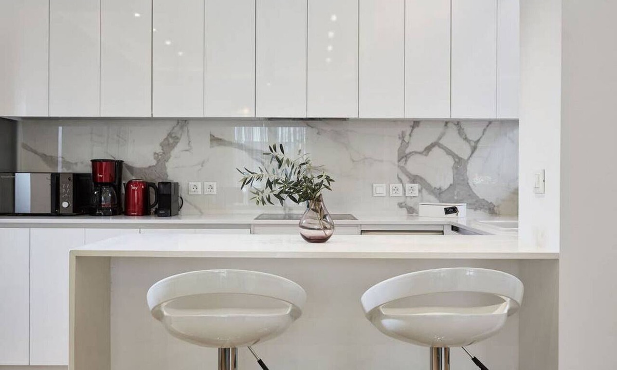 Ilisia Apartment | Luxurious Spacious Apt next to Hilton Hotel