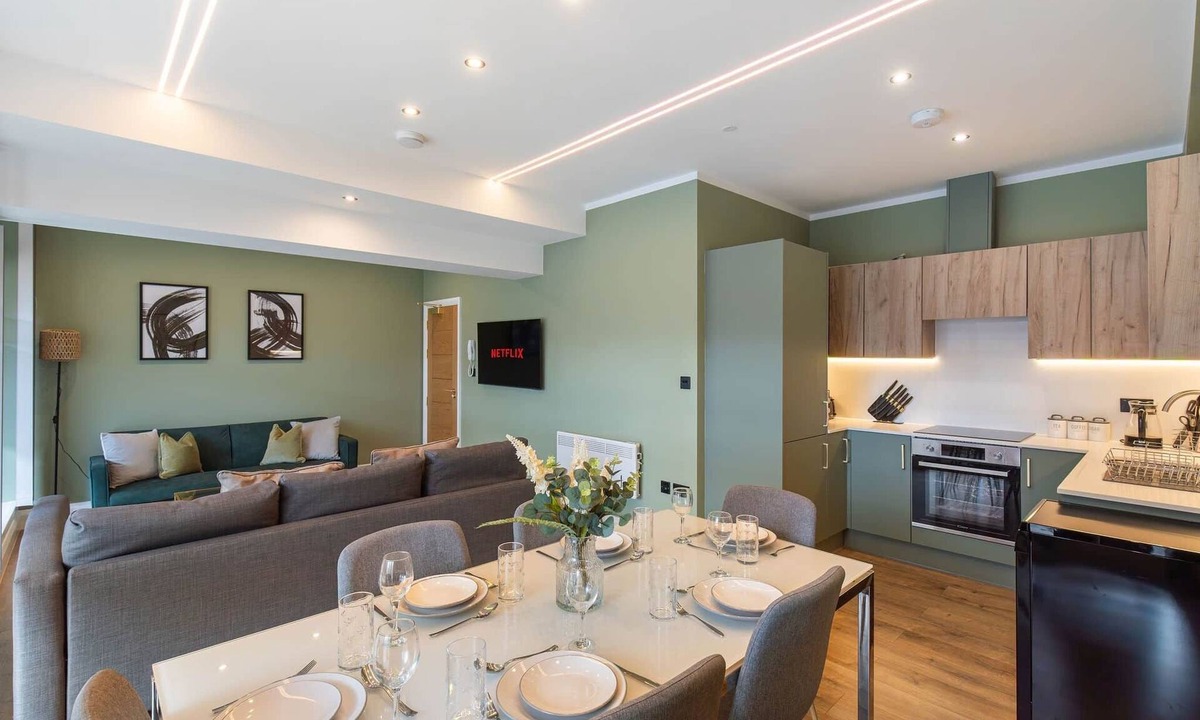 Haggerston Apartment | Luxurious & spacious central modern 2bed flat