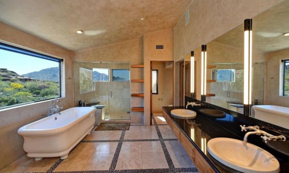 Paradise Hills House | Luxury 2-bedroom house in fabulous Paradise Valley