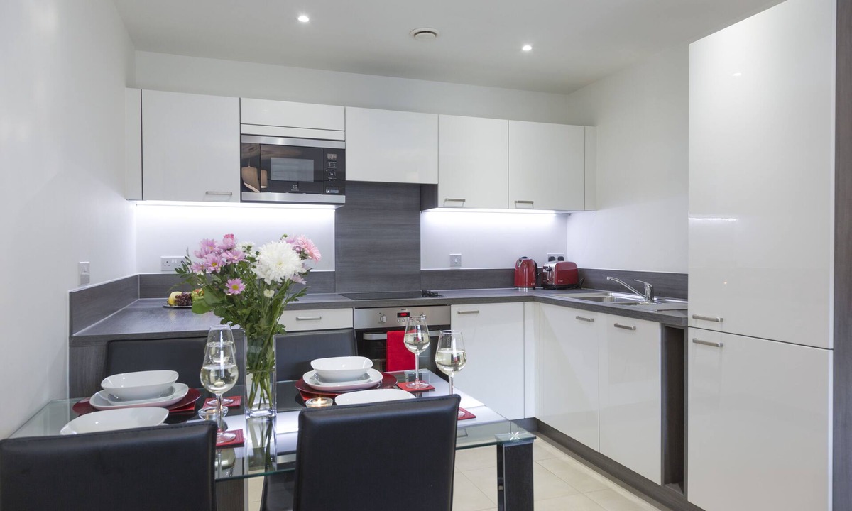 Crofton Park Apartment | Luxury 2 bedroom apartment in London