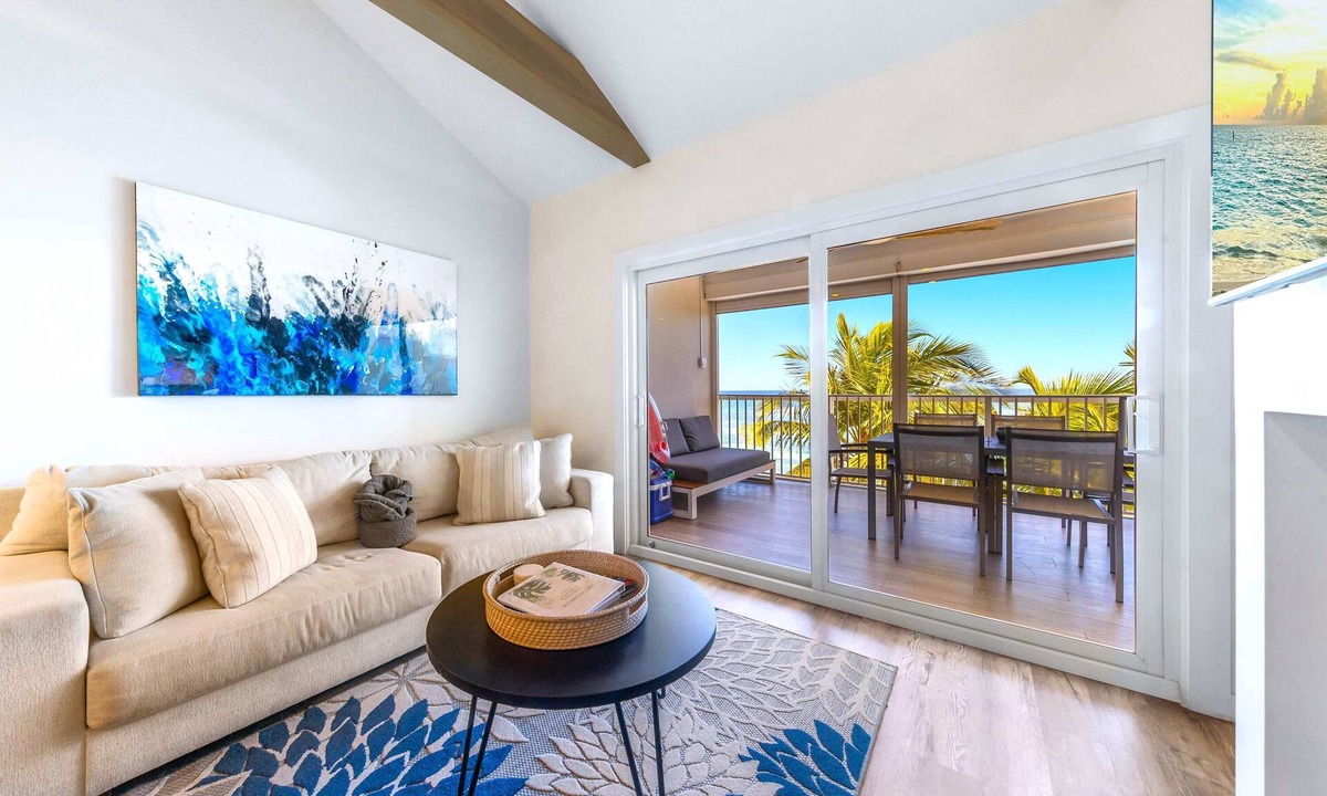 Savannah Condo | Luxury 2Bdr Beachfront Condo on Spotts Beach