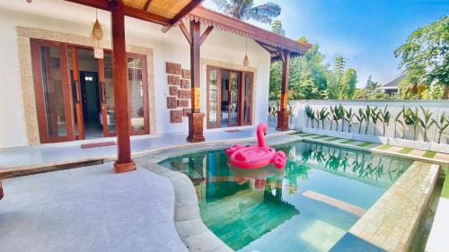 Anturan Villa | Luxury 2BR Villa with Private Pool & 2 Bathtubs