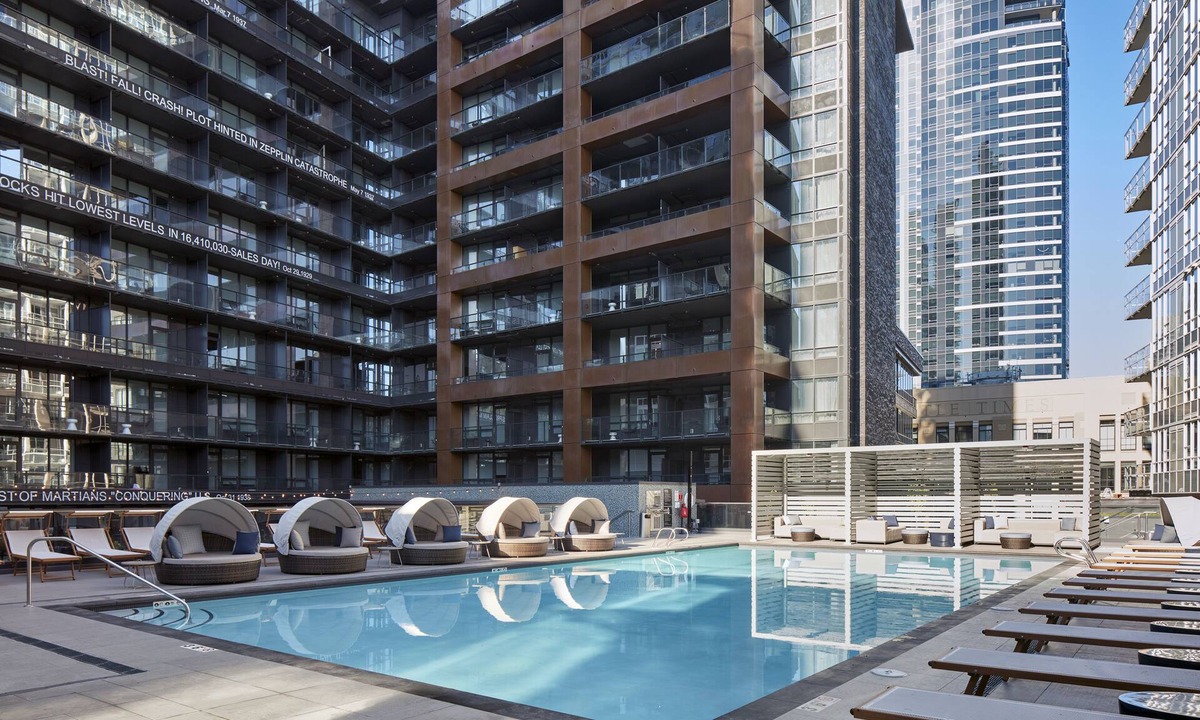 Belltown Hotel | Luxury 3-Bed Suite with Stunning Views, Pool Access, and Top Seattle Amenities