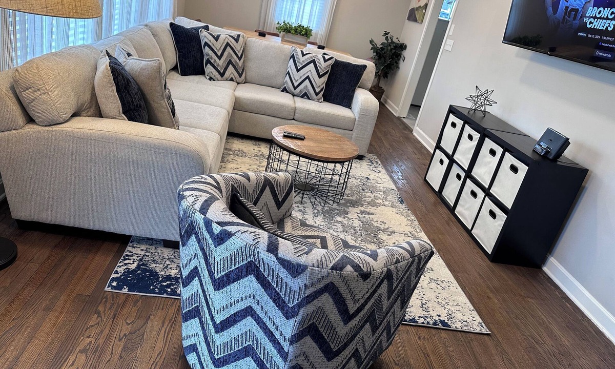 Murfreesboro House | Luxury 3 BR/1 BA Home 3 Minutes to Downtown Murfreesboro & 5 Minutes to MTSU