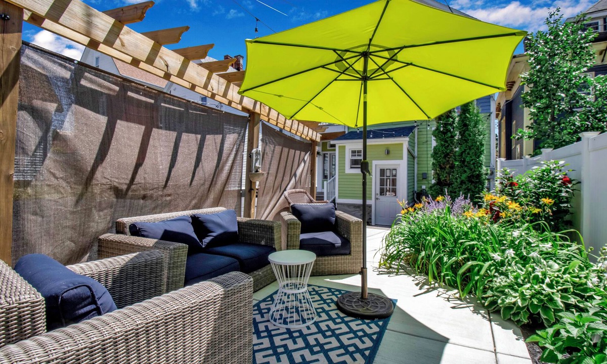 Front Park House | Luxury 3BR, 2 Full + 2 Half Baths/Walk to Elmwood/Garage/EV Charger/AC