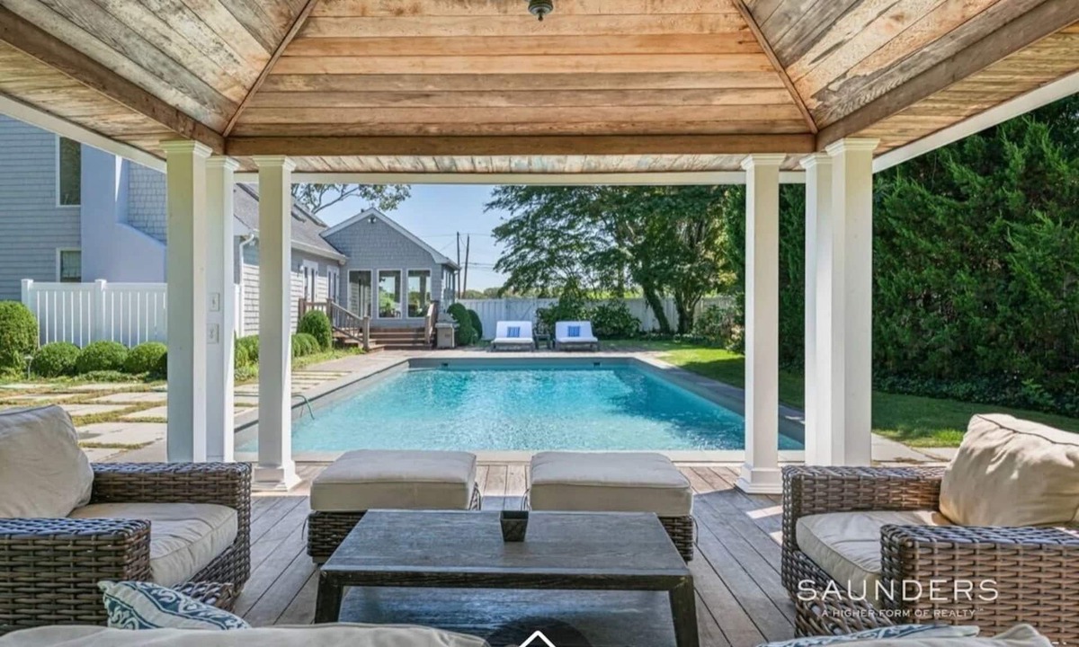 Westhampton House | Luxury 4 Bedroom with Heated Pool. Available for 2026 US Open Golf.