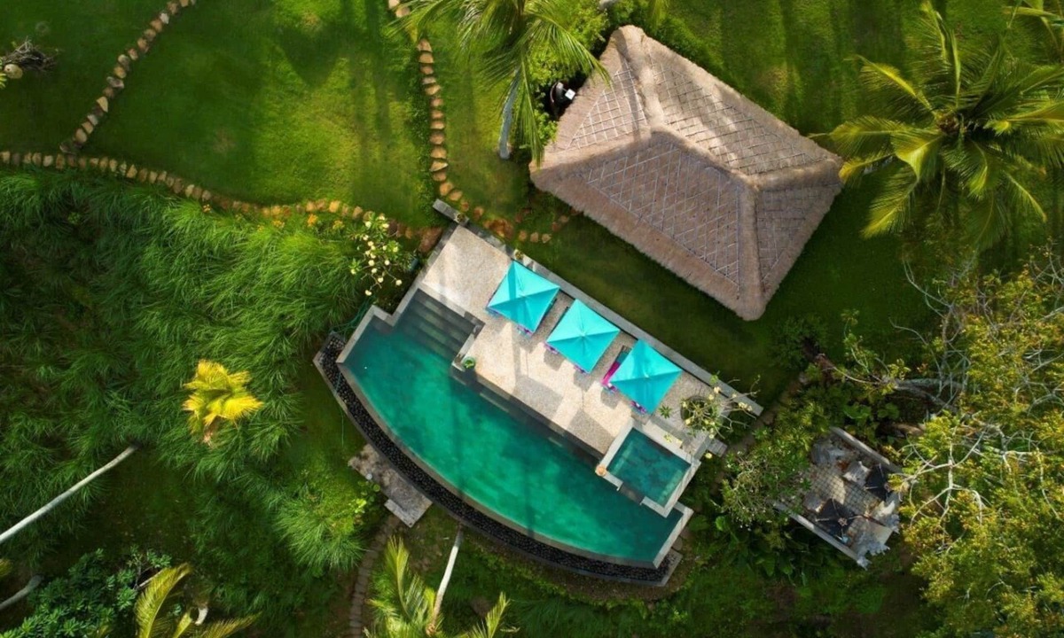 West Selemadeg Villa | Luxury 5 Bedroom Villa near Balian Beach