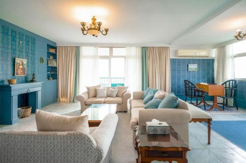 Maadi Apartment | Luxury 5BR Ottoman Khan with Nile & Pyramids View