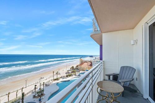 Brush - Stewarts House | Luxury 8th Floor 2 BR Condo Direct Oceanfront Wyndham Ocean Walk Resort Daytona Beach | 801