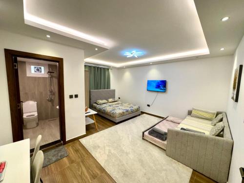 Abu Dhabi House | Luxury Accommodation Near Abu Dhabi Airport