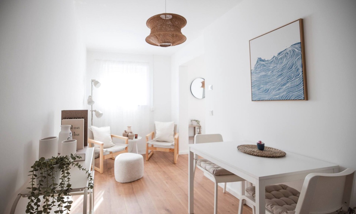 Bornheim Apartment | Luxury Apartment on the Edge of the Forest, Close to the City