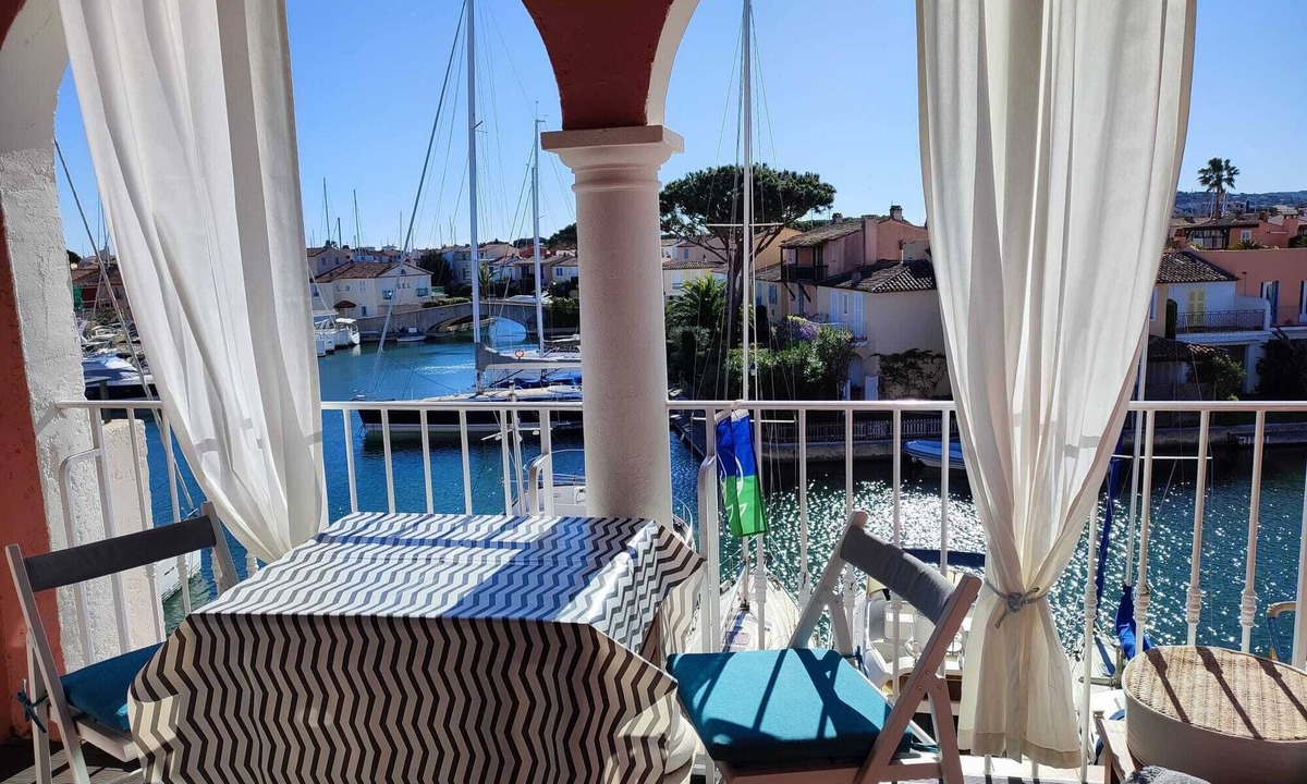 Port Grimaud Apartment | Luxury Apt : Great View , Modern and renovated.